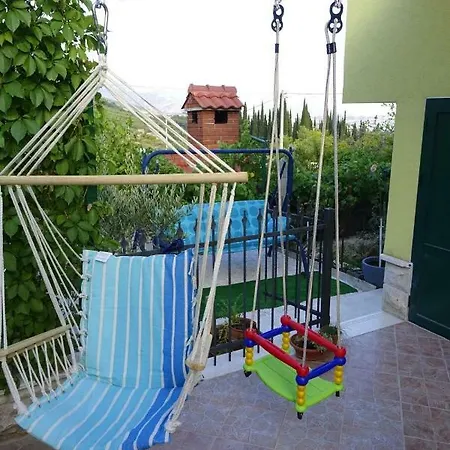 House Sandra With Private Heated Pool And Jacuzzi *