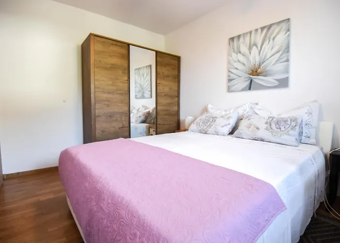 شقة House Sandra With Private Heated Pool And Jacuzzi