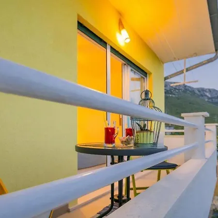 Apartment Private Heated Pool And Jacuzzi #house Sandra Kastela